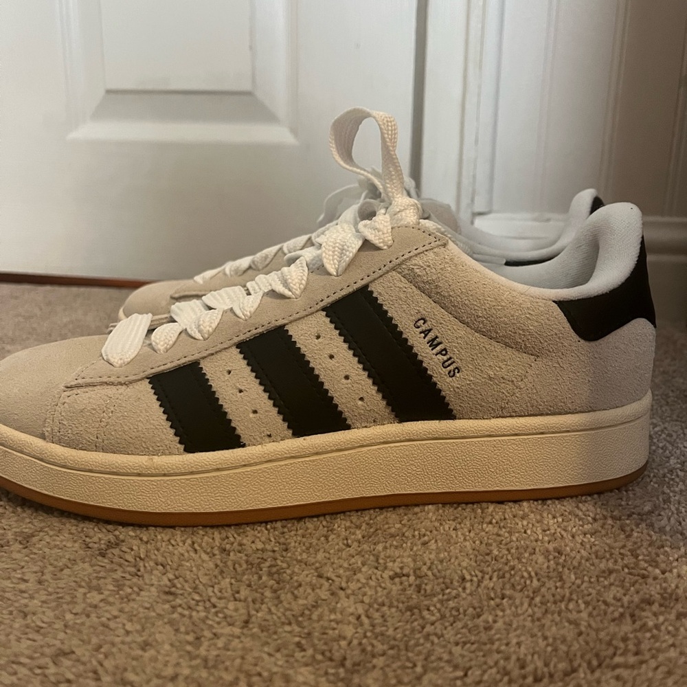 Women’s Adidas Campus Sneakers